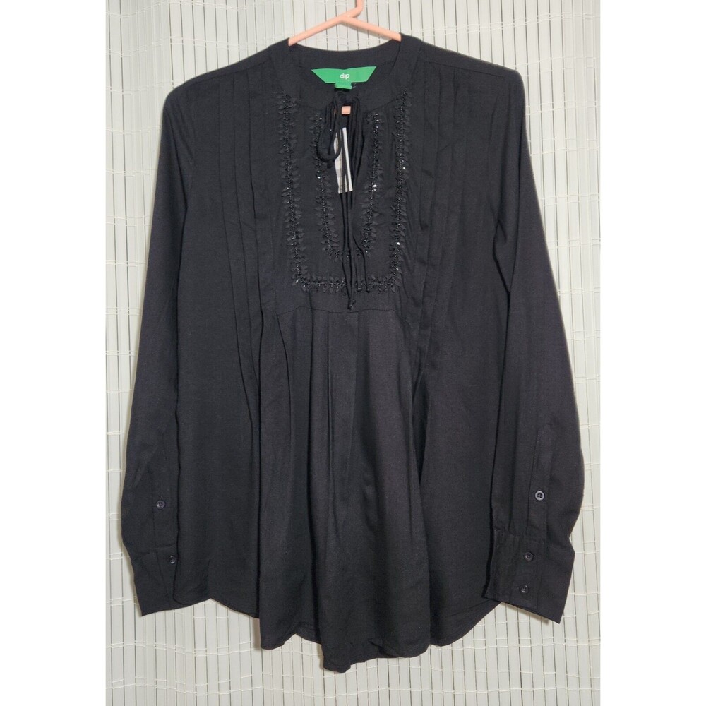 Dip Tunic Top Size XS Color Black Long sleeve Embroidered Pleated